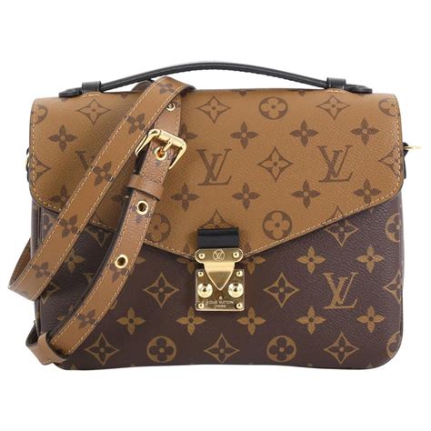 louis vuitton pochette metis crossbody|louis vuitton reverse pochette metis.